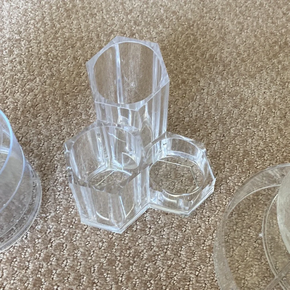 Acrylic organizers